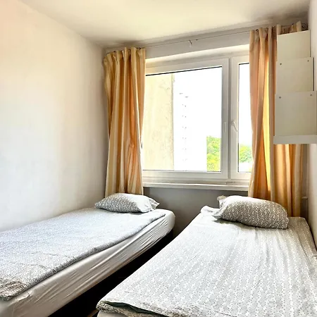 Apartman Mieszkanie Karwiny *