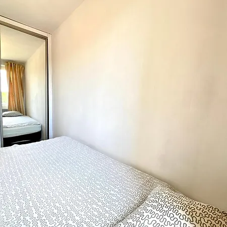 Mieszkanie Karwiny Apartman